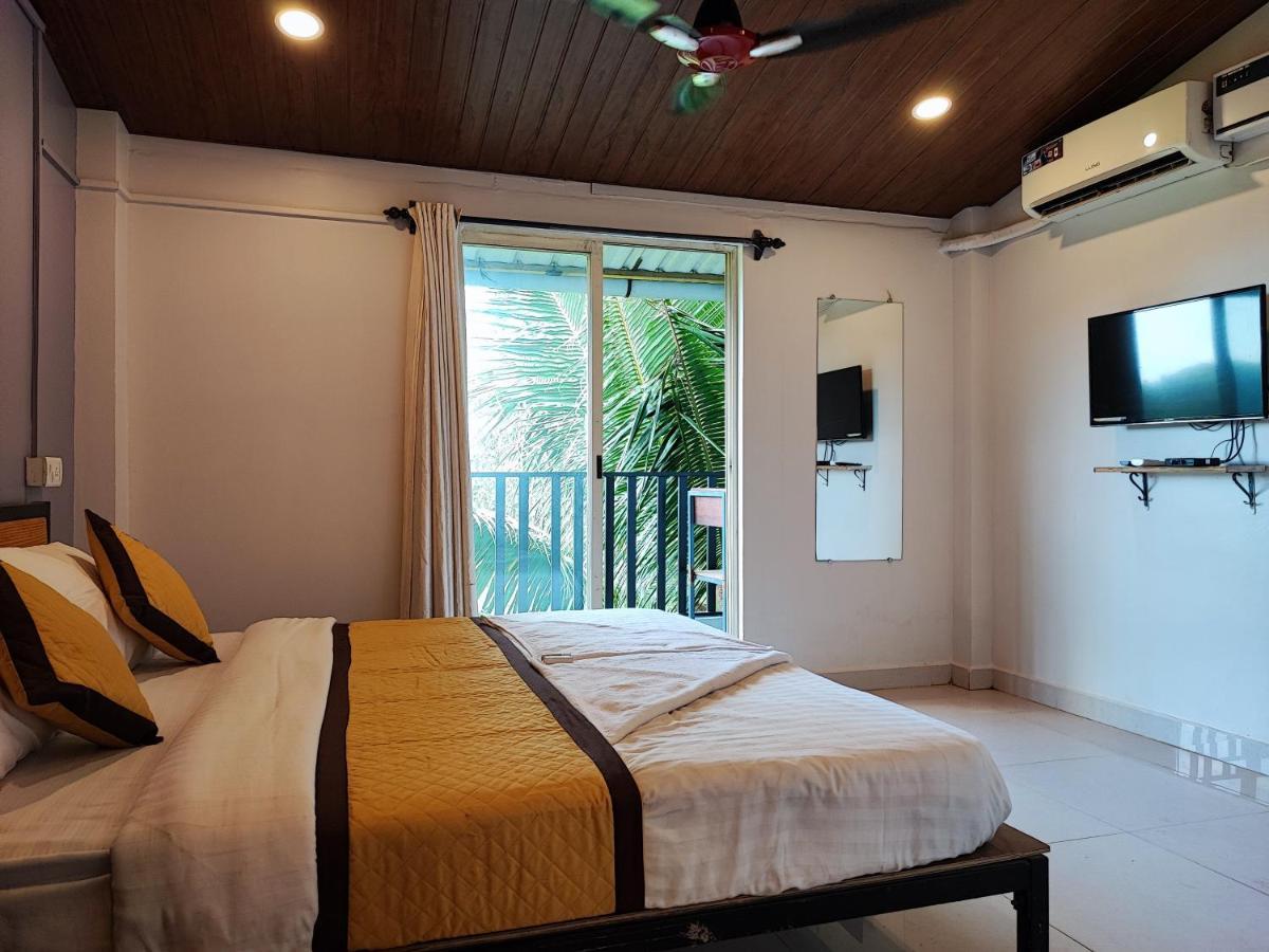 Shivam Bnb Mandrem Bagian luar foto