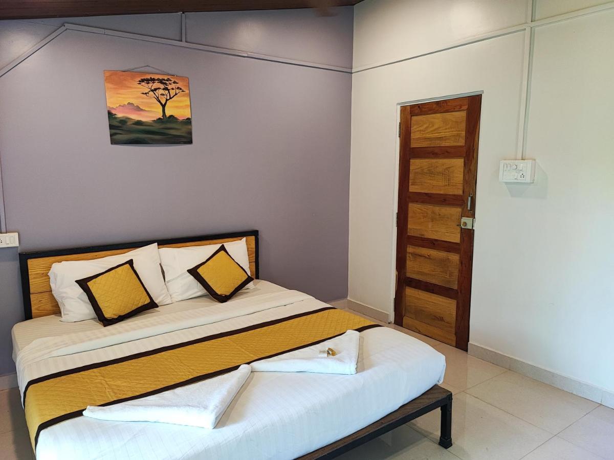 Shivam Bnb Mandrem Bagian luar foto