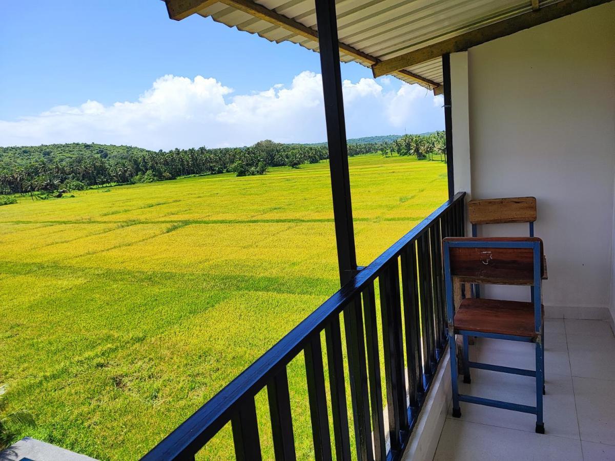 Shivam Bnb Mandrem Bagian luar foto