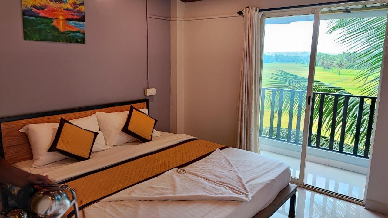 Shivam Bnb Mandrem Bagian luar foto