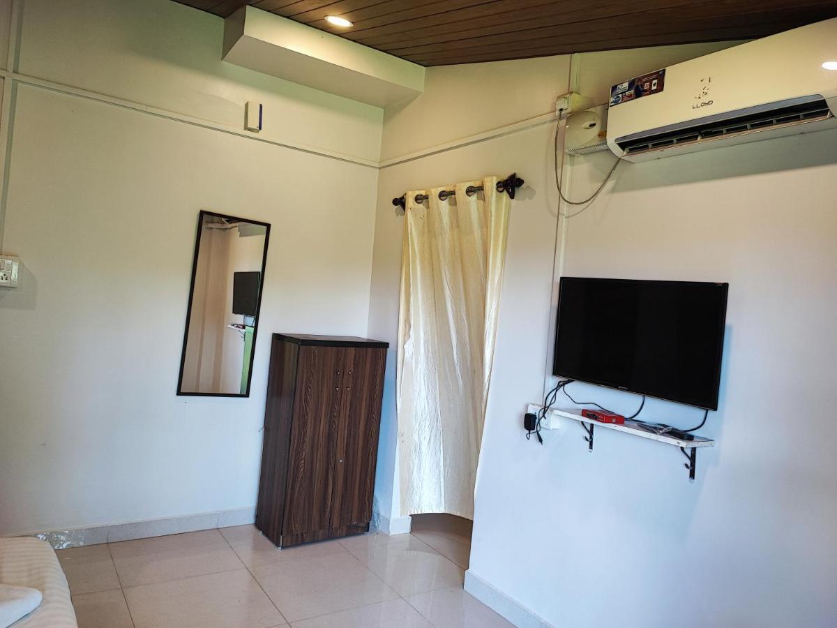 Shivam Bnb Mandrem Bagian luar foto