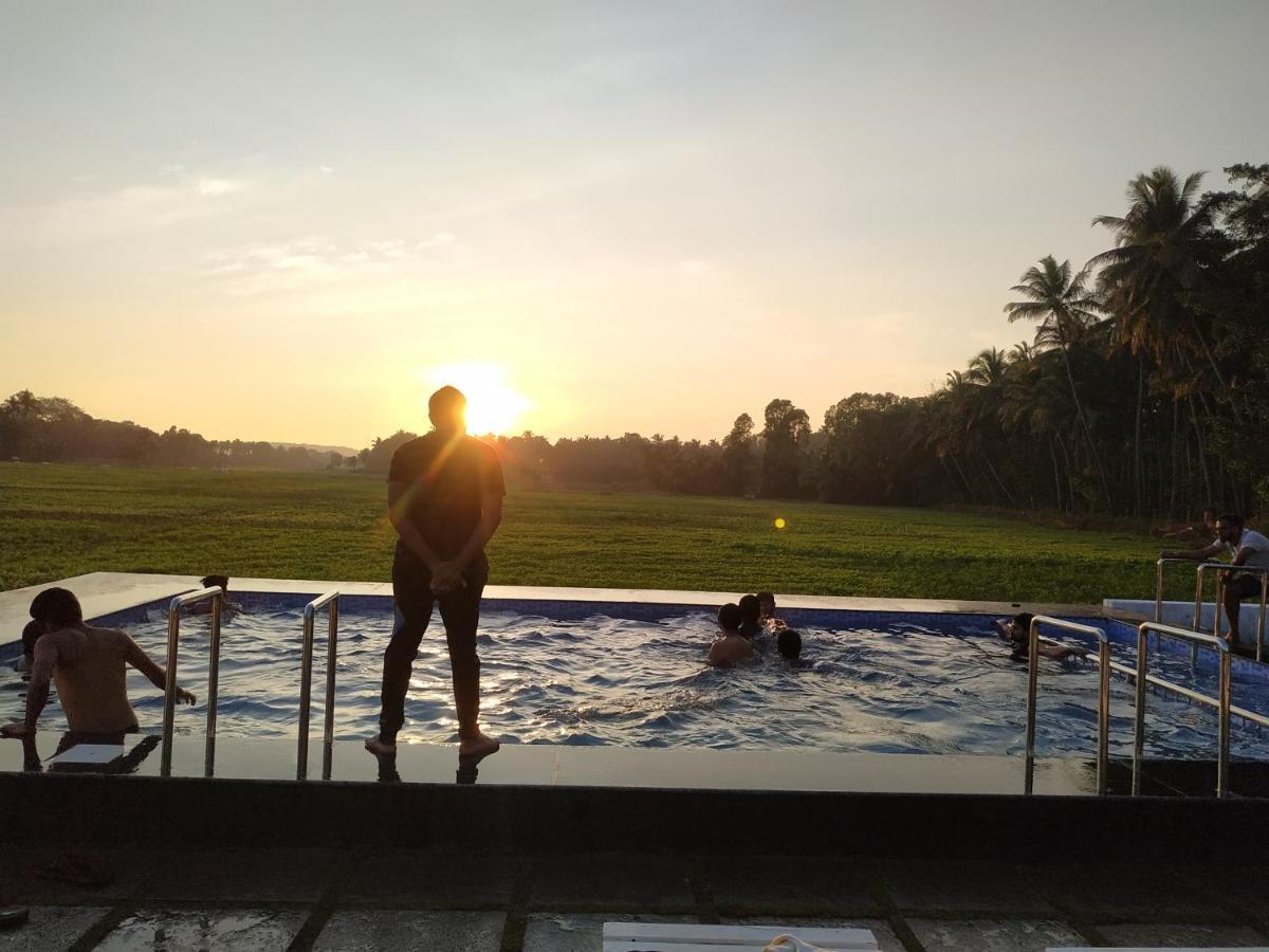 Shivam Bnb Mandrem Bagian luar foto